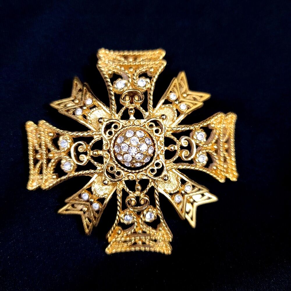 Kenneth Jay Lane 2.5" Gold Cross Brooch Or Pendan… - image 1